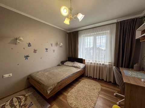квартира за адресою Олени Теліги вул., 45
