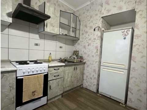 квартира за адресою Космічна вул., 78А