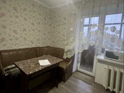 квартира за адресою Космічна вул., 78А
