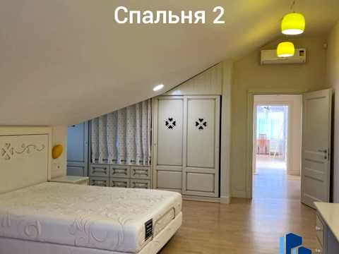 дом по адресу Шкільна