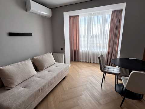 квартира за адресою Панаса Мирного вул., (Будинок 3)