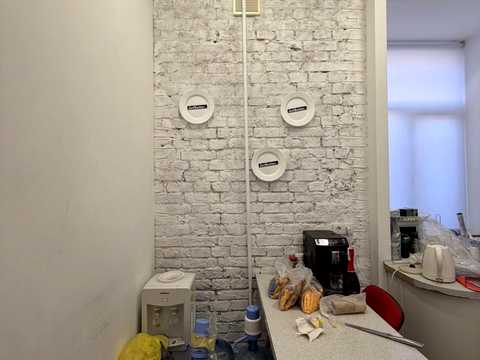 комерційна за адресою Лютеранська вул., 6-Б