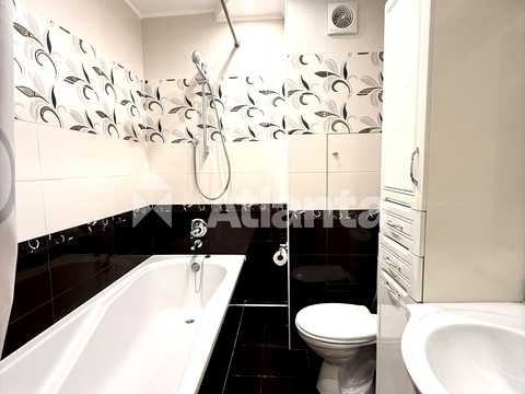 квартира за адресою Іспанська вул., 5