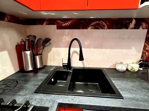квартира по адресу Салютная ул., 9