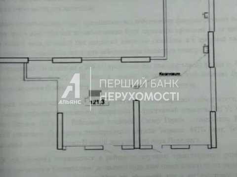 комерційна за адресою Кленова вул., 13