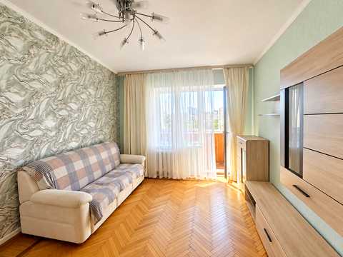 квартира по адресу Ревуцкого ул., 25