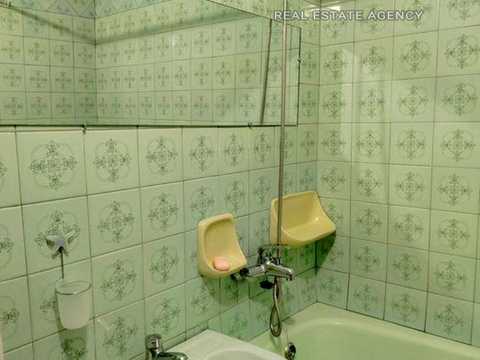 квартира за адресою Феодосійська вул., 6
