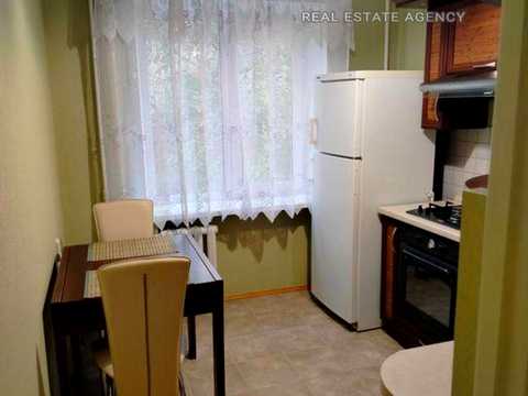 квартира за адресою Феодосійська вул., 6