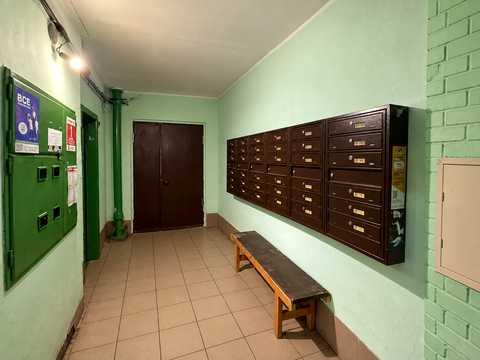 квартира по адресу Ревуцкого ул., 25