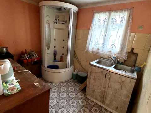 будинок за адресою Братів Зизаніїв вул.
