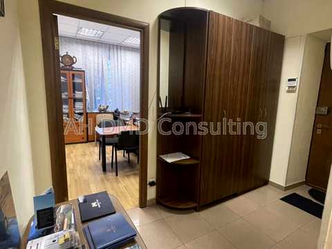 коммерческая по адресу Джона Маккейна ул. (Івана Кудрі), 38