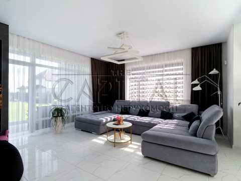 будинок за адресою Броварський