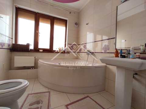 будинок за адресою Тарапаківська вул. (Правди), 50