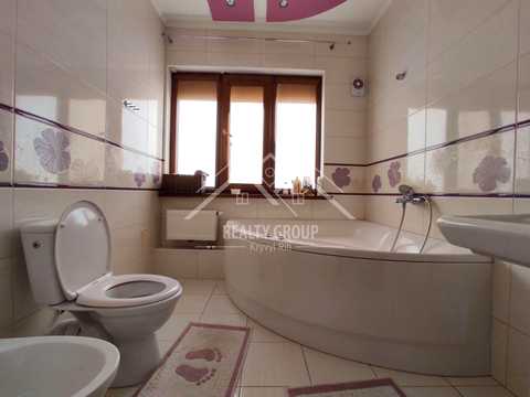 будинок за адресою Тарапаківська вул. (Правди), 50
