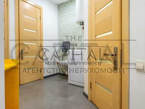 комерційна за адресою Ірининська вул., 5/24