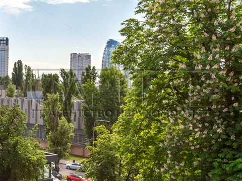 коммерческая по адресу Василия Тютюнника ул. (Анрі Барбюса), 28-А