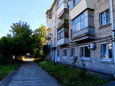 квартира по адресу Батальона "Днепр" бульв., 4