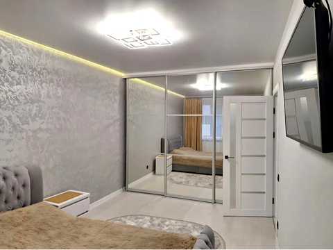 квартира по адресу Степана Бандеры ул., 77-Б