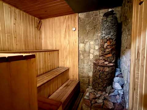 будинок за адресою Рівне, Дворецька вул., 81