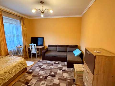 будинок за адресою Рівне, Дворецька вул., 81