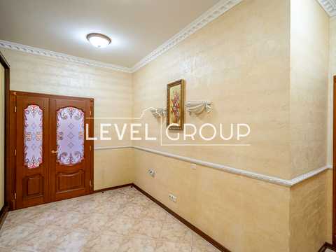 квартира за адресою Микільсько-Слобідська вул., 1-А
