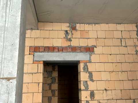 комерційна за адресою Героїв Крут вул., 10