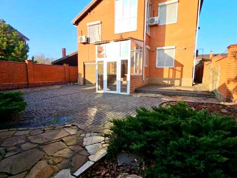 будинок за адресою Гельсінська вул. (Далекосхідна), 35-А