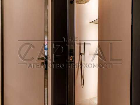 квартира за адресою Михайла Максимовича вул. (Онуфрія Трутенка), 32-Б