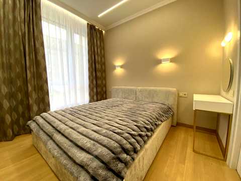 квартира за адресою Левка Лук'яненка вул. (Василя Жуковського), 6-Д