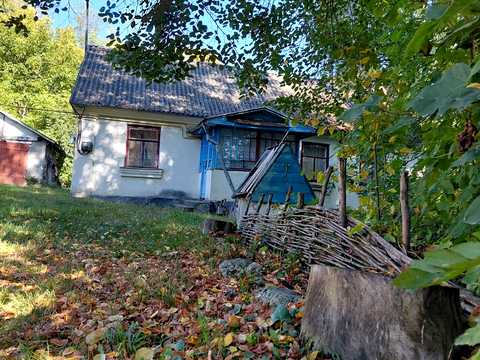 дом по адресу Колгоспна, 2