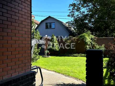 комерційна за адресою Стеценка вул., 28