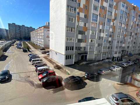 квартира за адресою Домобудівельна вул., 13