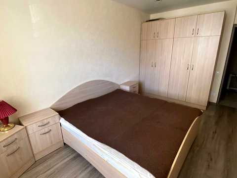 квартира за адресою Домобудівельна вул., 13