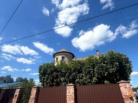 будинок за адресою с. Нове, старицького