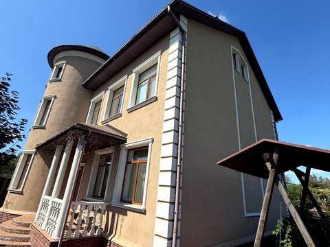 будинок за адресою с. Нове, старицького