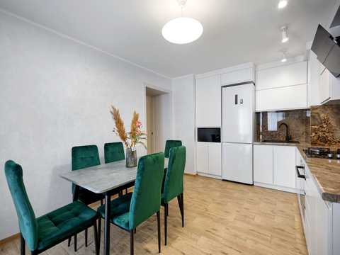 квартира за адресою с. Лисиничі, Романа Шухевича вул., 3