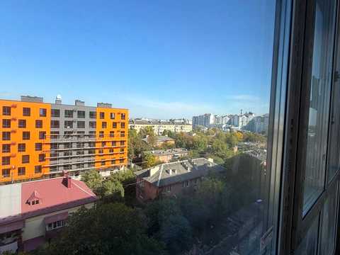 квартира по адресу Степана Бандеры ул., (Будинок 1)