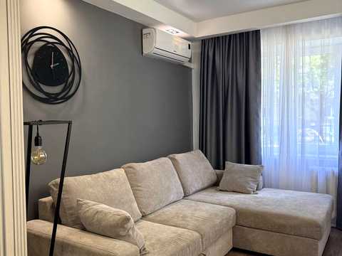 квартира за адресою Празька вул., 8