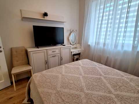 квартира за адресою Домобудівельна вул., 11