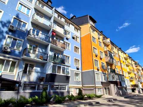 комерційна за адресою Білокур вул. (Курська), 4-А