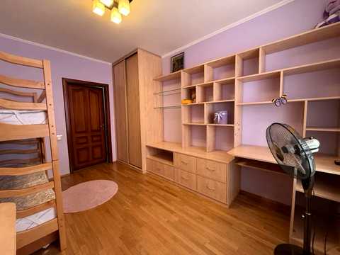 квартира по адресу Василя Верховинця ул., 10
