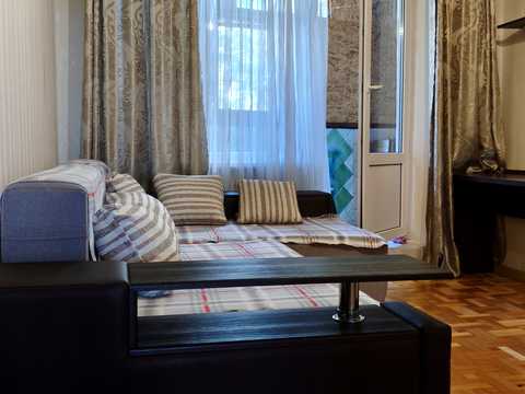 квартира за адресою Амосова вул. (Корчагінців), 36