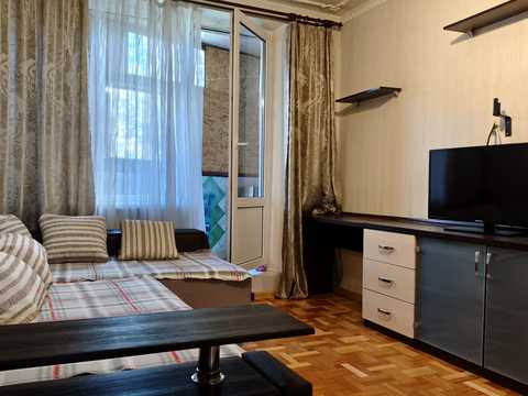квартира за адресою Амосова вул. (Корчагінців), 36