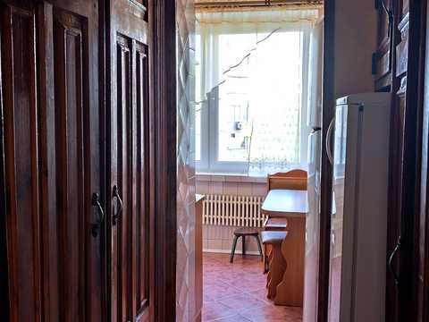 квартира за адресою Амосова вул. (Корчагінців), 36