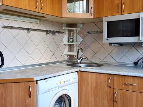 квартира за адресою Амосова вул. (Корчагінців), 36