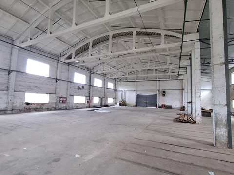 комерційна за адресою 16 серпня, 12