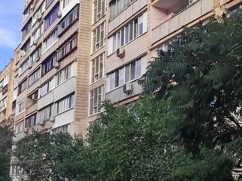 квартира за адресою Дмитра Павличка просп. (Маршала Рокосовського), 3