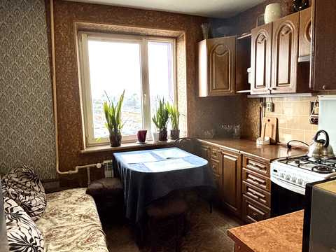 квартира за адресою Гната Хоткевича вул., 66