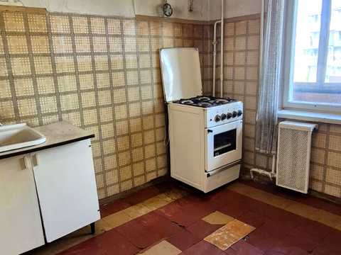 квартира за адресою Братиславська вул., 42