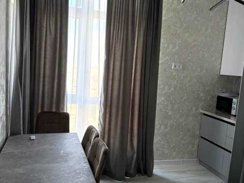 квартира за адресою Краснова вул., 1-В